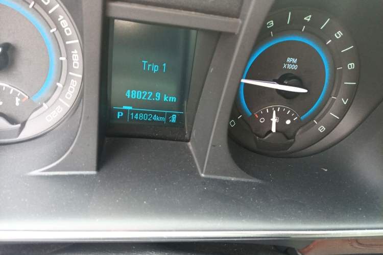 Used Buick GL8 2014 2.4L CT Luxury Business Comfort Edition
