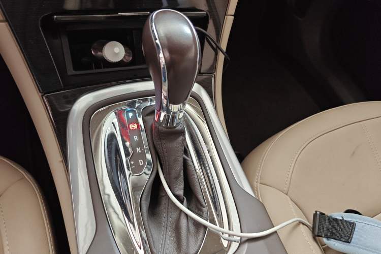 Used Buick Regal 2014 2.0L Elite Fashion Edition
