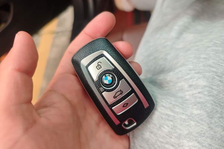 Used BMW 5 Series 2017 525Li Leading Model Vehicle Key