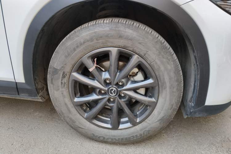 Used Mazda CX-4 2021 2.0L Automatic Two-Wheel Drive Blue Sky Dynamic Edition Right Front Wheel Hub