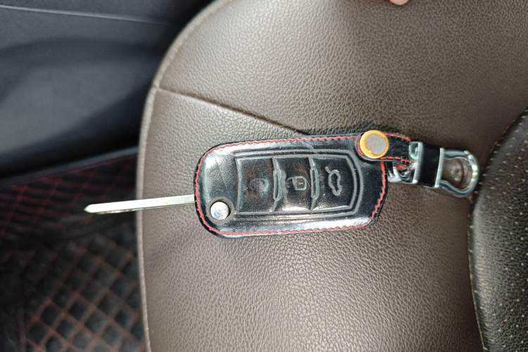 Used GAC Trumpchi GS4 2017 235T Manual Two-Wheel Drive Luxury Edition
