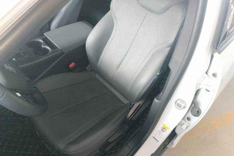 Used BYD Qin PLUS 2025 DM-i Smart Drive 55KM Leading Model