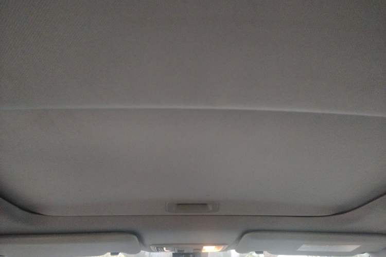 Used Honda Civic 2012 1.8L automatic luxury edition Headliner