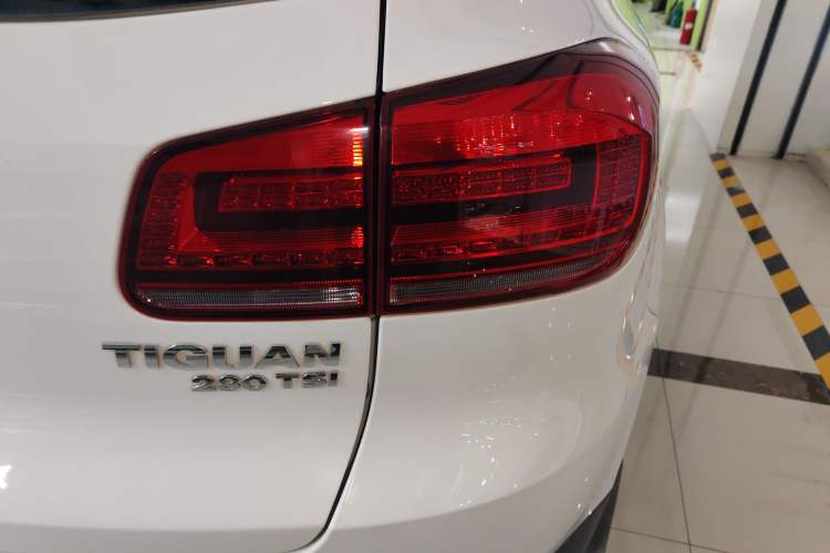 Used Volkswagen Tiguan 2016 280TSI Automatic Two-Wheel Drive Silk Road Comfort Edition Right Rear Taillight