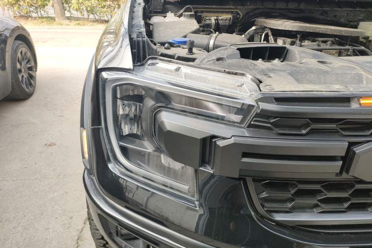 Used Ford Ranger 2023 Trailblazer 4x4 Automatic Version – Gasoline
