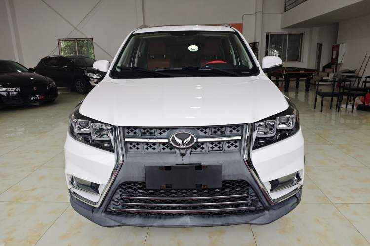 Used HYOSOW S3 2016 S3L 1.5L Manual Prestige Edition
