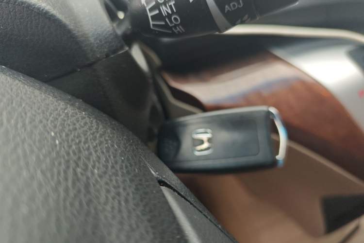 Used Honda Odyssey 2014 2.4L Elite Edition
