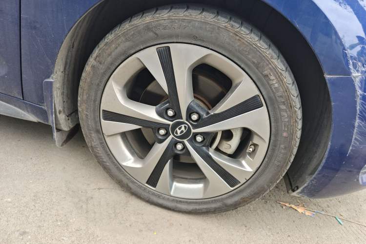 Used Hyundai Lafesta 2019 280TGDi Smart Speed Version China V Standard Right Front Wheel Hub