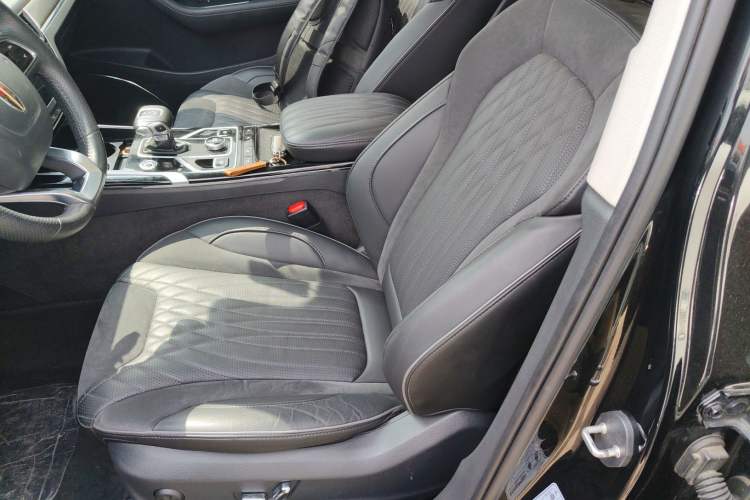 Used Hongqi HS5 2022 Revised Version 2.0T Smart Connect Flagship Edition