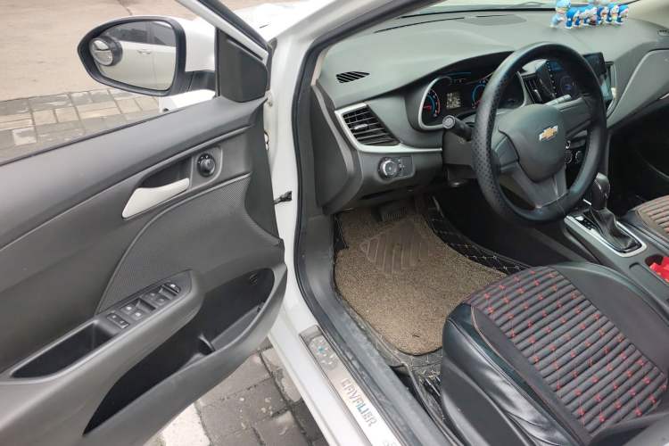 Used Chevrolet Cavalier 2019 320 Automatic Enjoyment with Sunroof Driver Seat