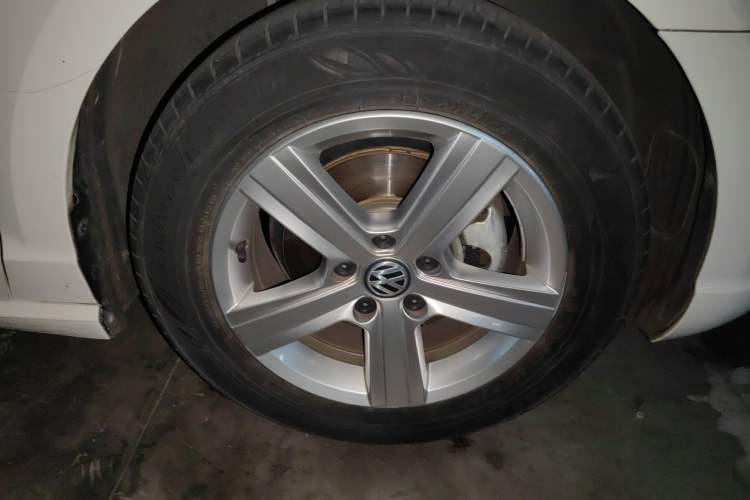 Used Volkswagen Lamando 2018 230TSI DSG Fashion Edition
