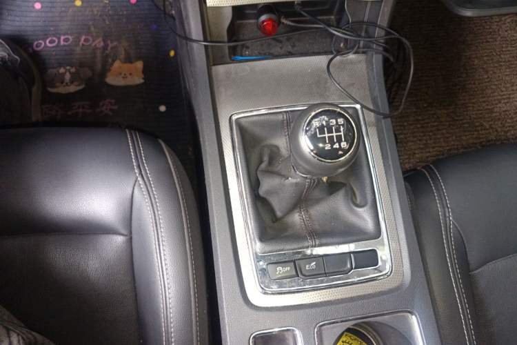 Used Roewe i6 2017 20T Manual Luxury Edition
