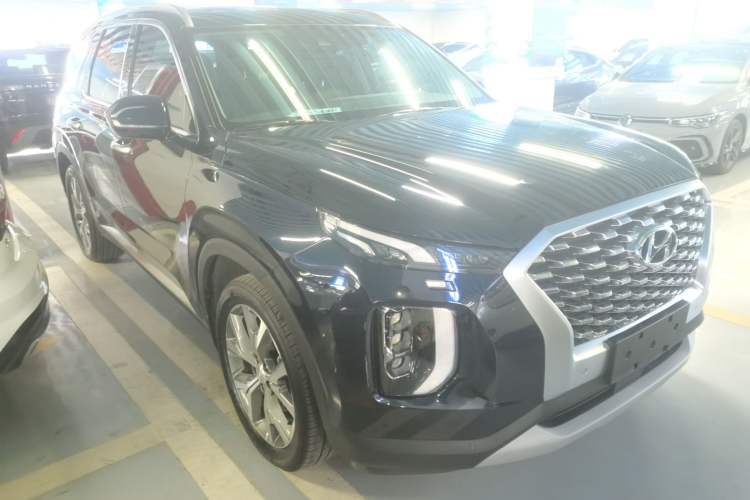 Used Hyundai Palisade 2021 3.5L Automatic 4x4 GLS
