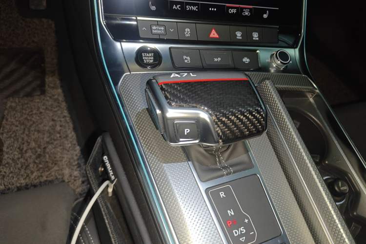 Used Audi A7L 2022 45 TFSI quattro S-line Visionary Crystal Package
