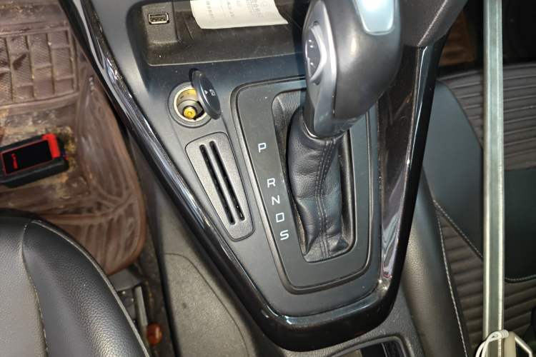 Used Ford Focus 2018 Hatchback Classic 1.6L Automatic Trendy SmartDrive Edition