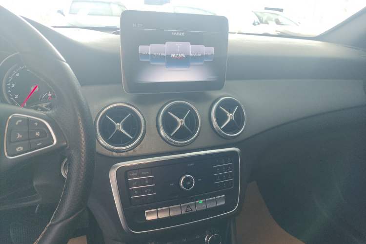 Used Mercedes-Benz CLA 2018 CLA 200 Sport Edition Audio And AC Panel