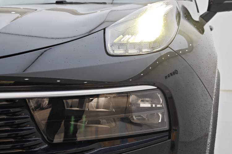 Used Lynk & Co 01 2019 2.0T Two-Wheel-Drive Pro Version China VI Standard