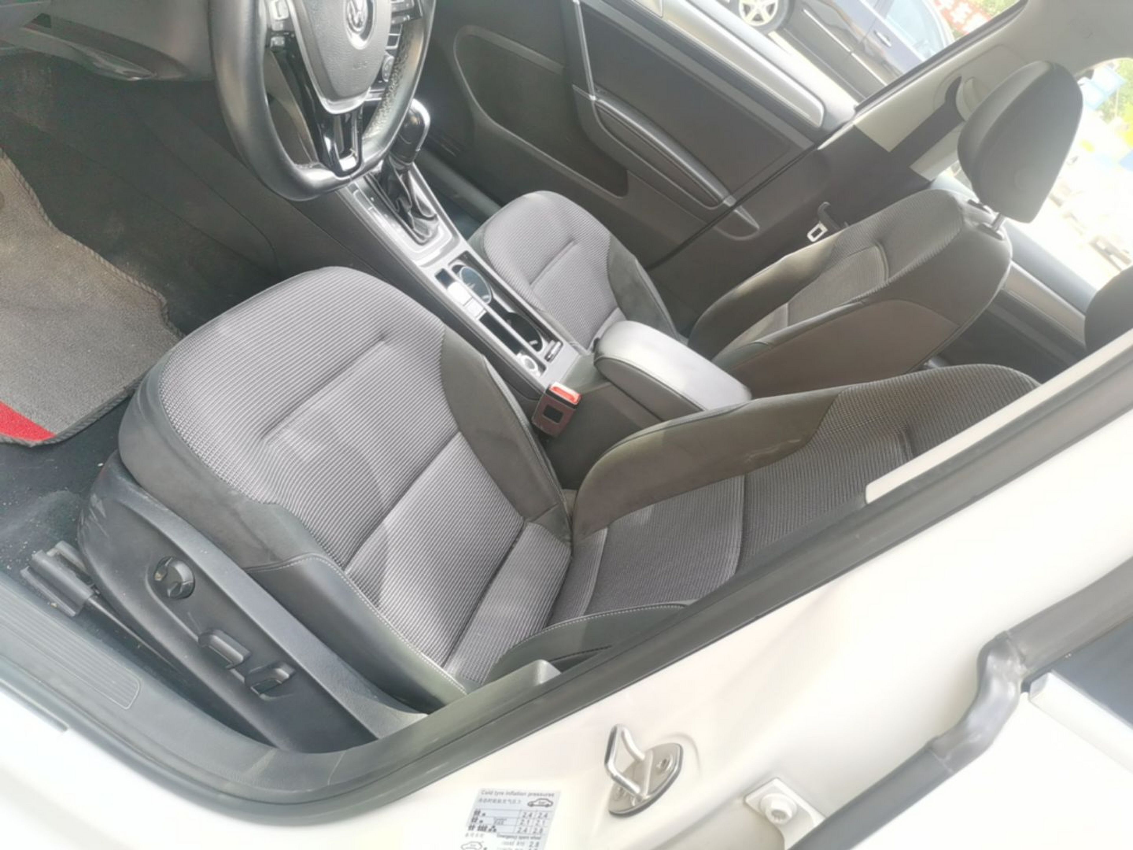 Avant de la voiture
