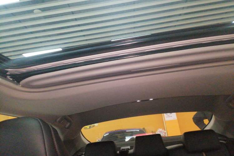 Used Toyota Camry 2021 2.0G Luxury Edition