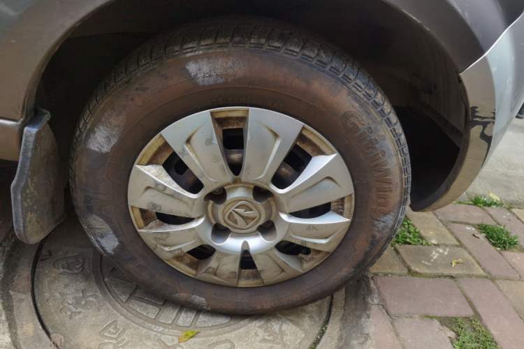 Used BAIC Weiwang 306 2011 1.3L Comfort version 7 seats
