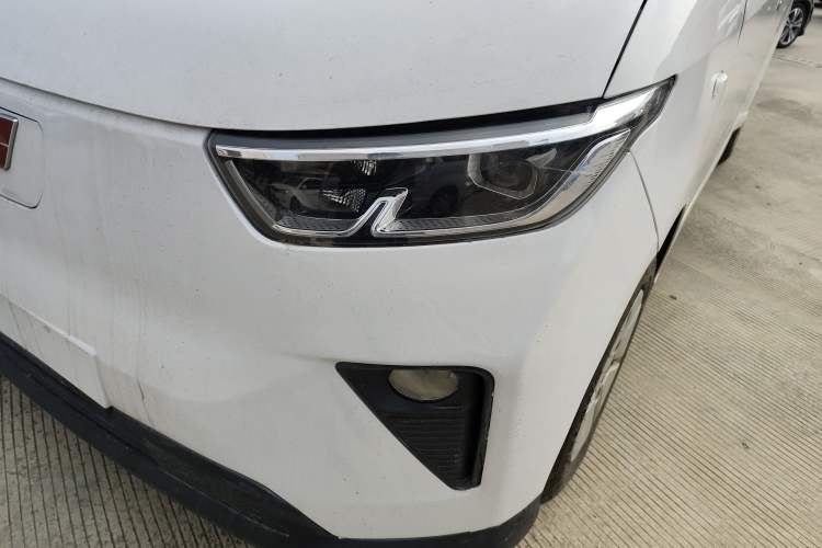 Used Wuling Yangguang 2024 300km Comfort Version with Sealed Windows 60kW