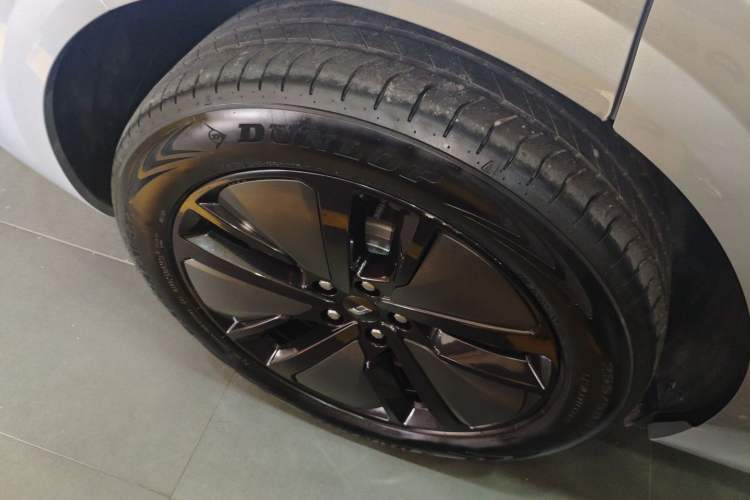 Used Li Auto L6 2024 Max Right Rear Wheel Hub