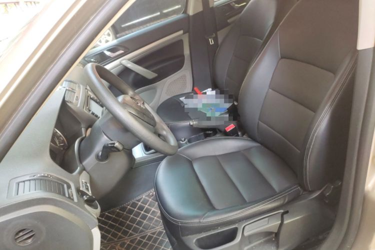 Used Skoda Octavia 2014 1.6L Manual Eado Edition Left Front Seat