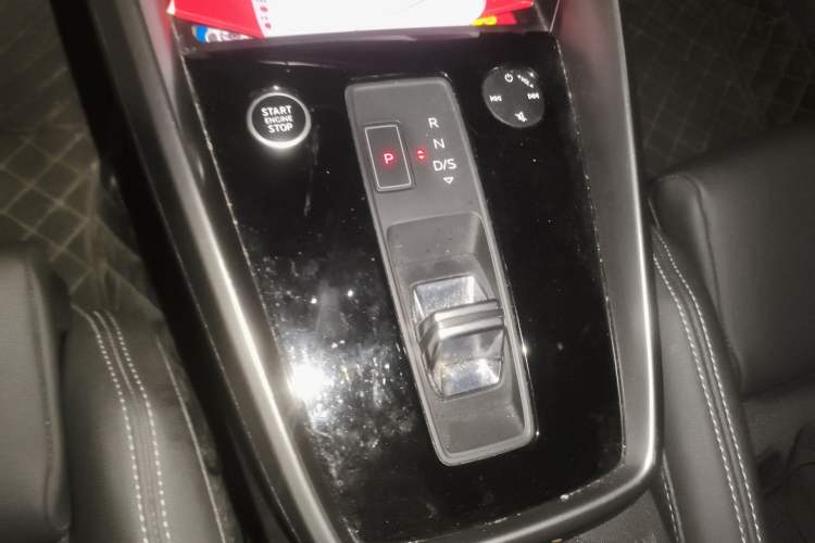 Used Audi A3 2021 A3L Limousine 35 TFSI Fashion Sport Model Gear Lever
