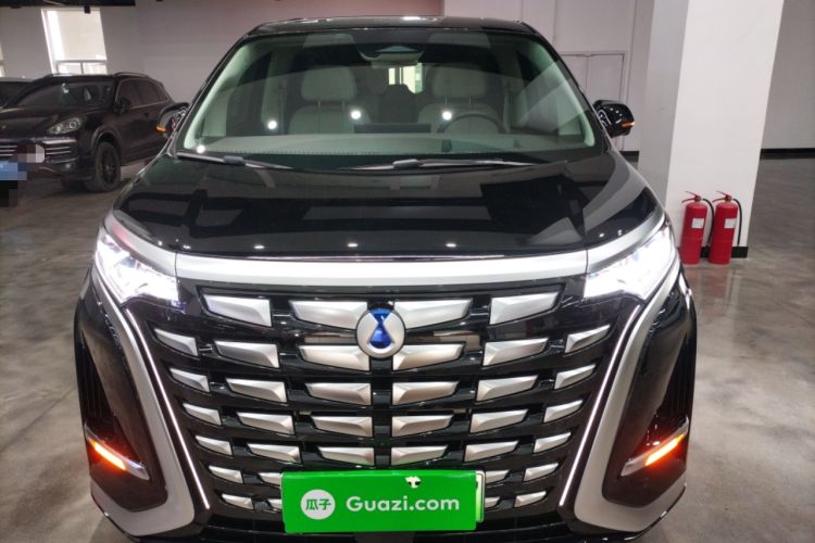 Used Denza D9 2024 DM-i 980 Four-Wheel Drive Prestige Model
