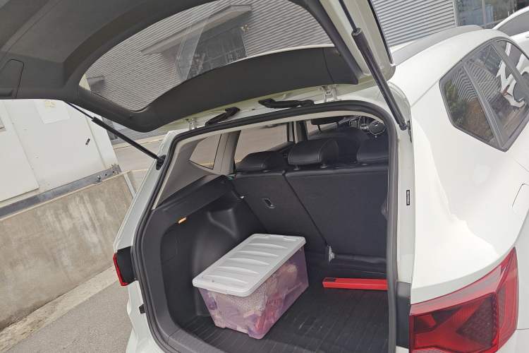 Used Jetta VS5 2020 280TSI Automatic "Thirty and Standing Tall" Edition Trunk