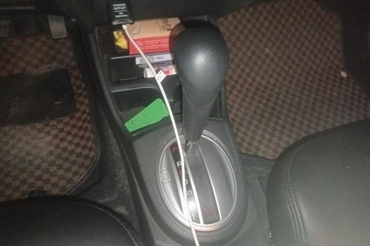 Used Honda Fit 2011 1.3L automatic comfort version
