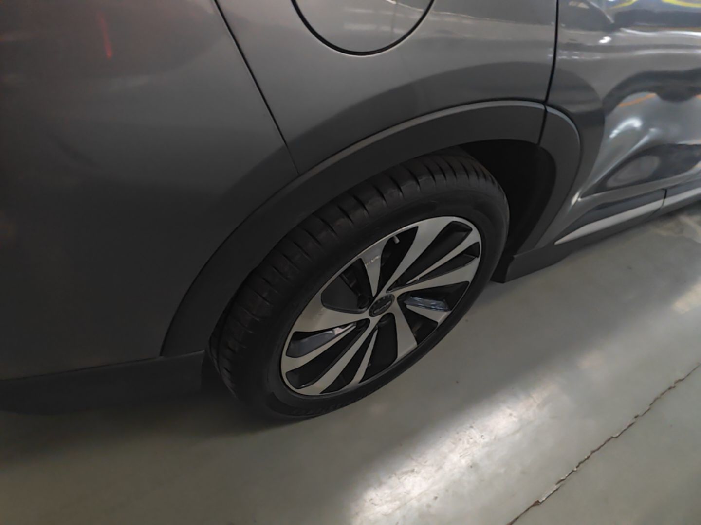 BYD Song PLUS New Energy 2024 HONOR Edition DM-i 110km Flagship Model — снимка 11