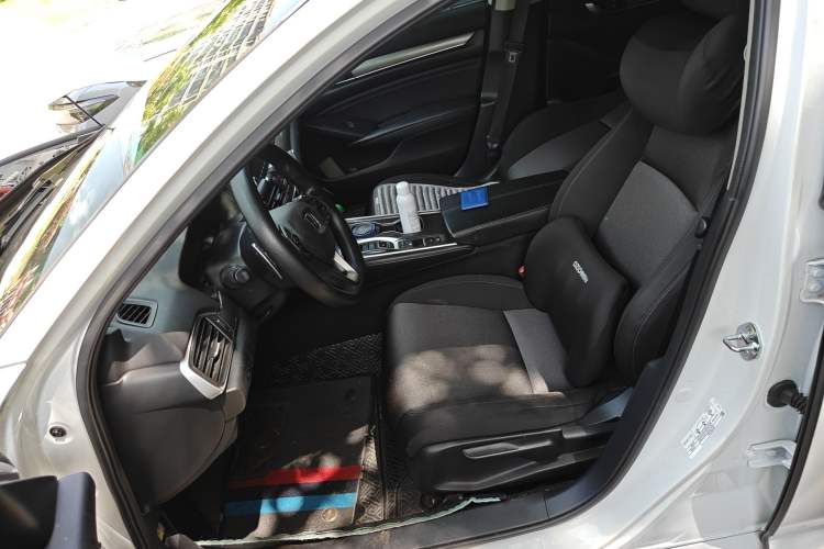 Used Honda Accord 2022 Xingyue L Hybrid 2.0L Rui Ku Edition Left Front Seat