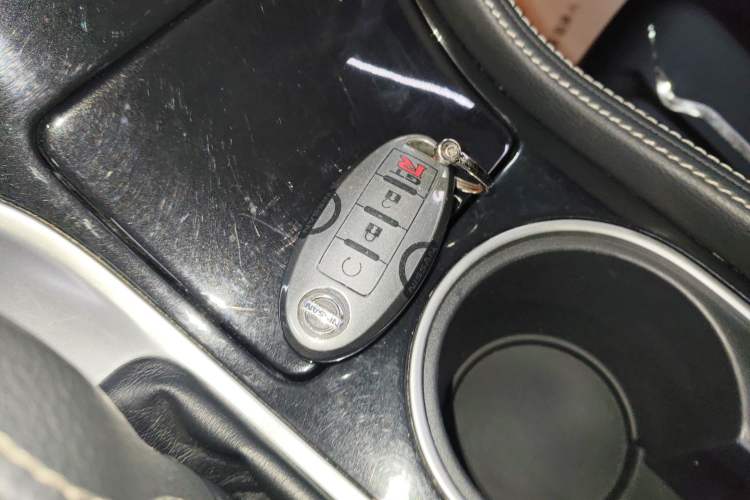 Used Nissan Maxima 2016 2.5L XV Ultimate Edition
