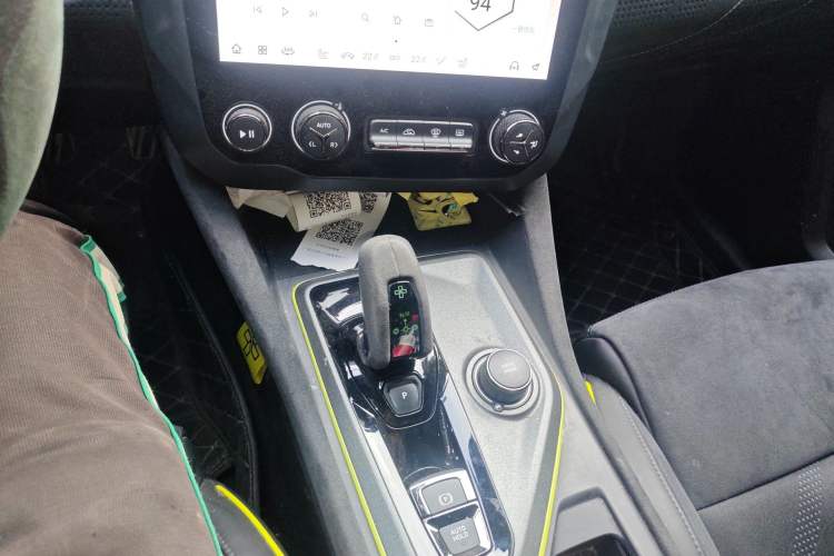 Used Lynk & Co 03 2021 03+ 2.0TD Automatic Performance Package Edition Gear Lever