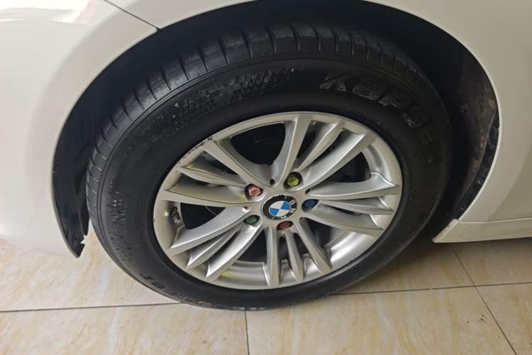 Used BMW 3 Series 2013 320Li Fashion Model
