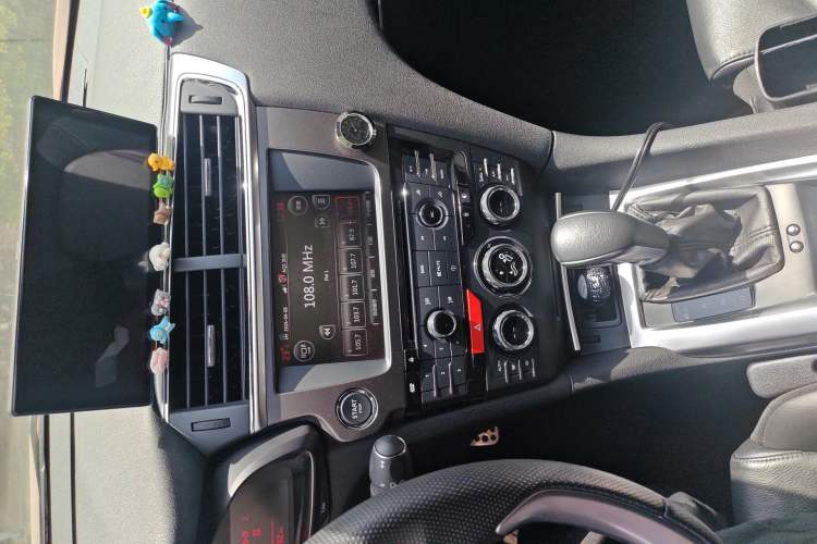 Used DS 6 2014 1.6T Luxury Edition THP200 Audio And AC Panel