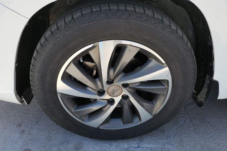 Used BYD Song 2016 2.0TID Automatic Prestige Edition
