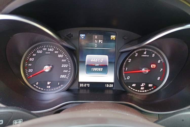 Used Mercedes-Benz GLC 2019 Facelift GLC 260 L 4MATIC Luxury Model