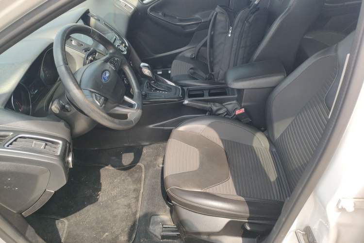 Used Ford Focus 2015 Sedan 1.6L Automatic Trend Model