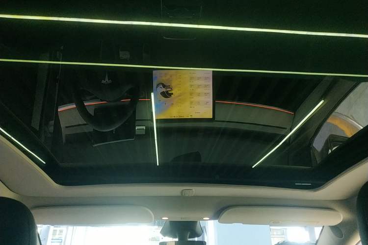 Used Tesla Model Y 2024 Long-Range All-Wheel-Drive Version