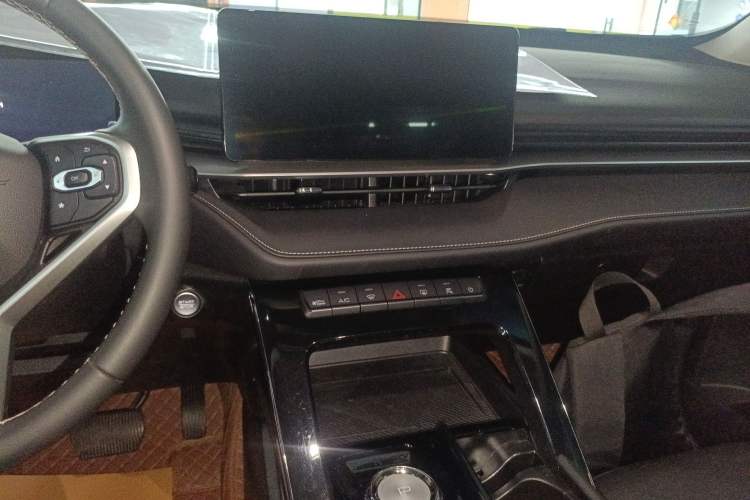 Used Haval H6 2022 3rd Generation 1.5T Automatic Two-Wheel Drive Max Audio And AC Panel