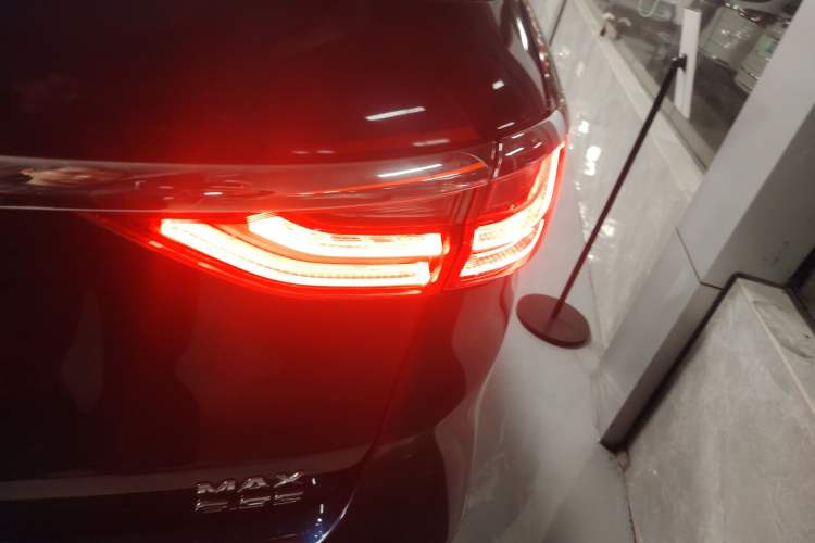 Used BYD Song MAX New Energy 2019 DM 1.5T Smart Connect Zhiyao Model 6 Seats China VI Standard