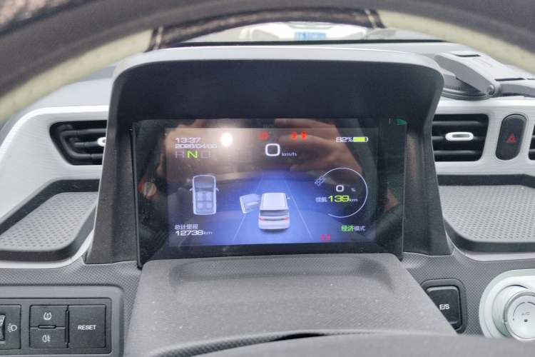 Used Wuling Hongguang MINIEV 2021 Macaron Premium Model – Lithium-NMC
