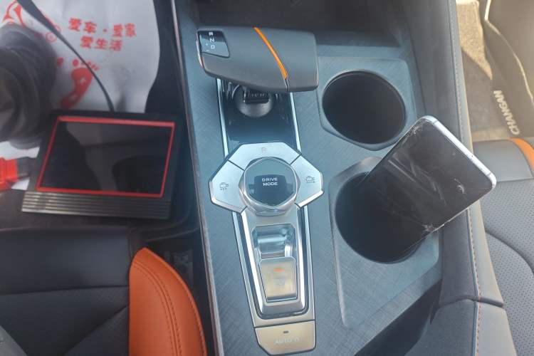 Used Changan UNI-V 2024 1.5T Prestige Sport Edition
