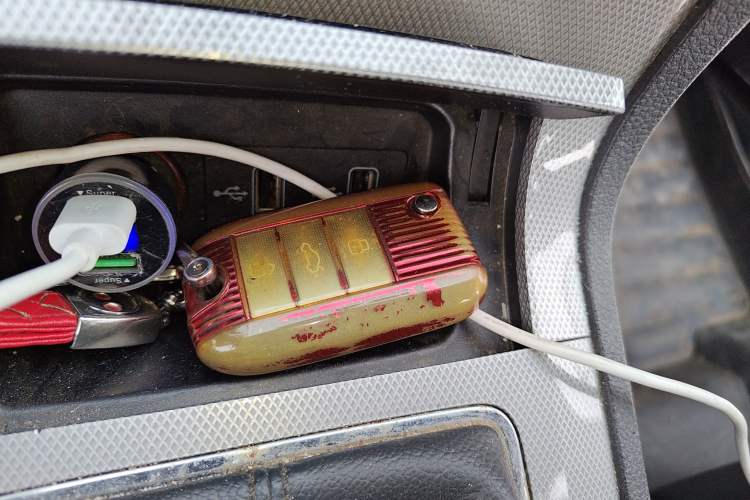 Used Roewe RX5 2018 20T Two-Wheel Drive Manual Internet Smart Edition
