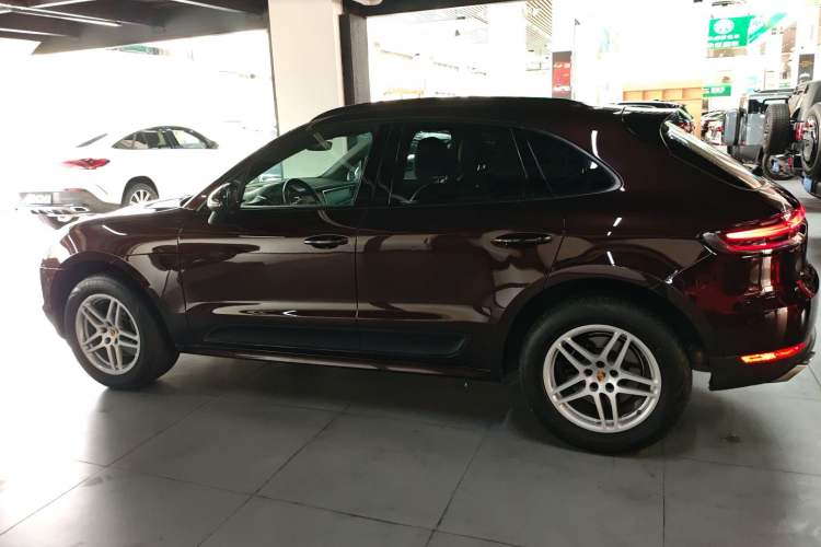 Used Porsche Macan 2018 Macan 2.0T