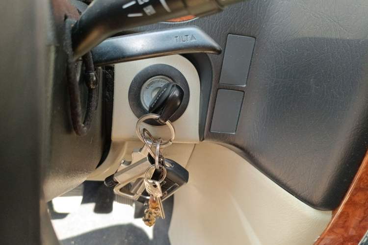 Used Jinbei Grace 2015 2.0L Classic Edition Luxury Long-Wheelbase 9-Seater