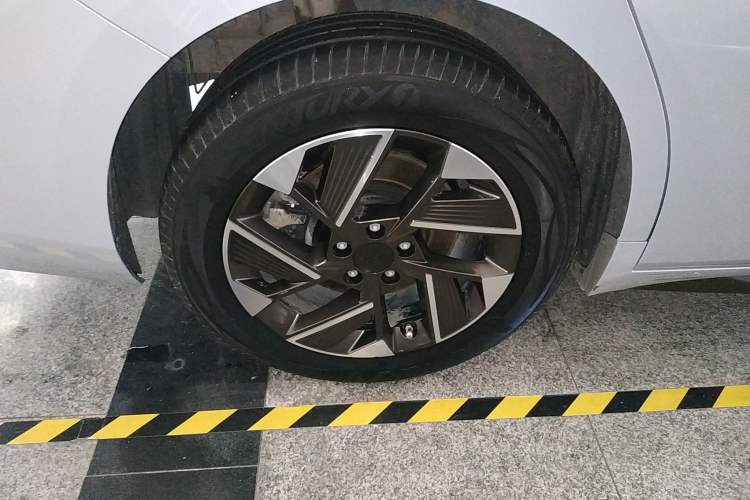 Used AION S Plus 2023 70 Enjoyment Edition Ternary Lithium