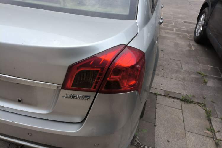 Used Buick Excelle 2013 1.5L Automatic Classic Model
